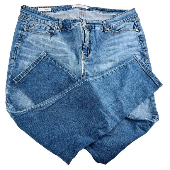 Torrid Denim Women's Jeans size 20 Curvy Skinny - Picture 1 of 8